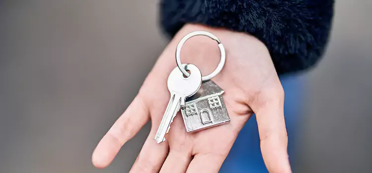 Trusted Broken Key Extraction Alice